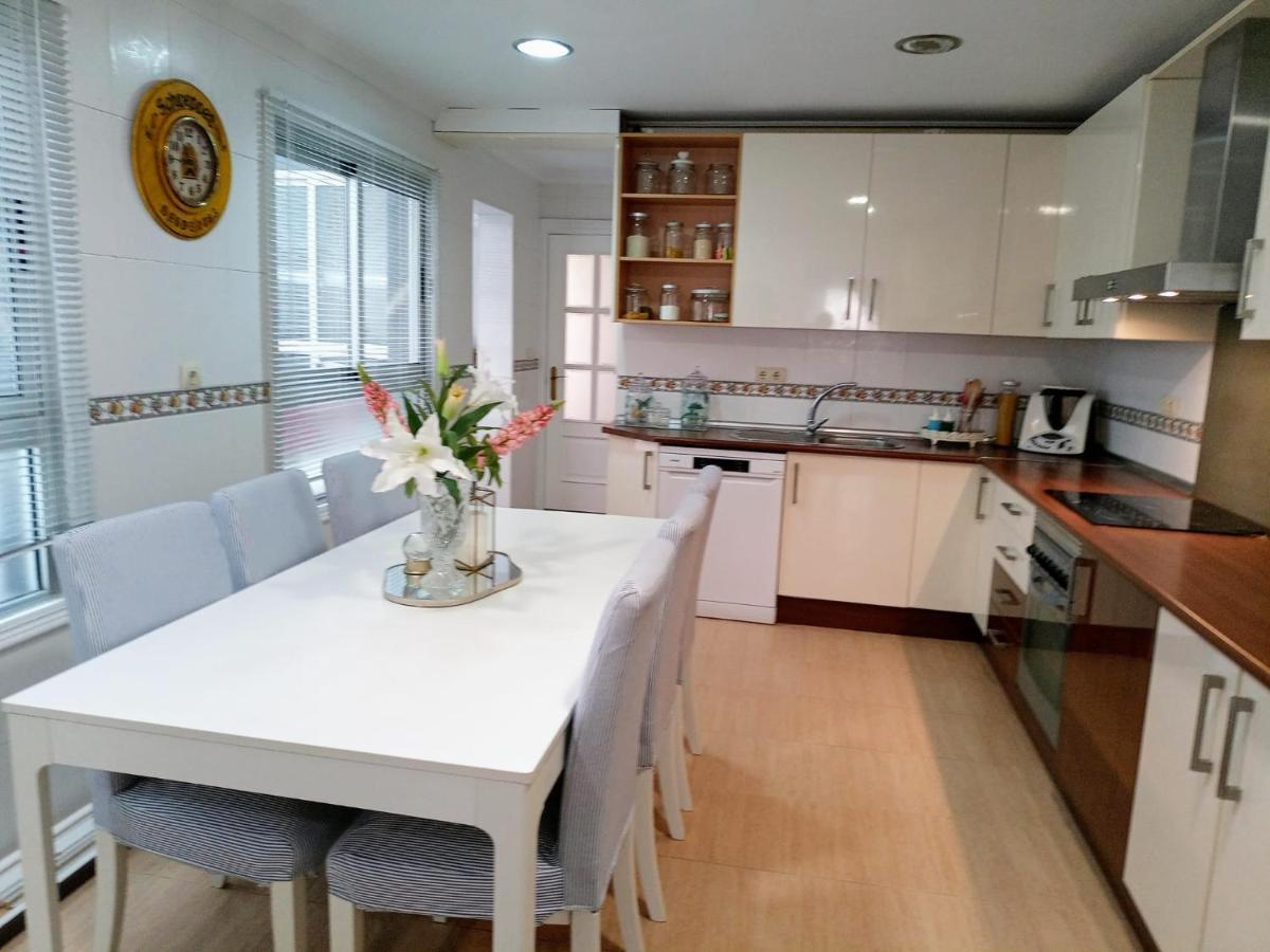 Espectacular Vivienda Junto A La Playa Y Paseo Maritimo En Almería Exterior foto